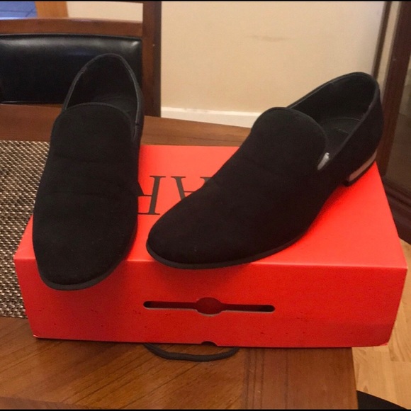 mens shoes too big